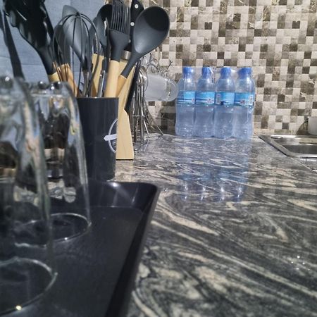 מושי Ellyz Home Stay מראה חיצוני תמונה